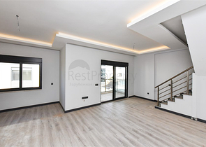 شقة غير مكلفة 2 + 1 في مجمع جديد في منطقة أوبا