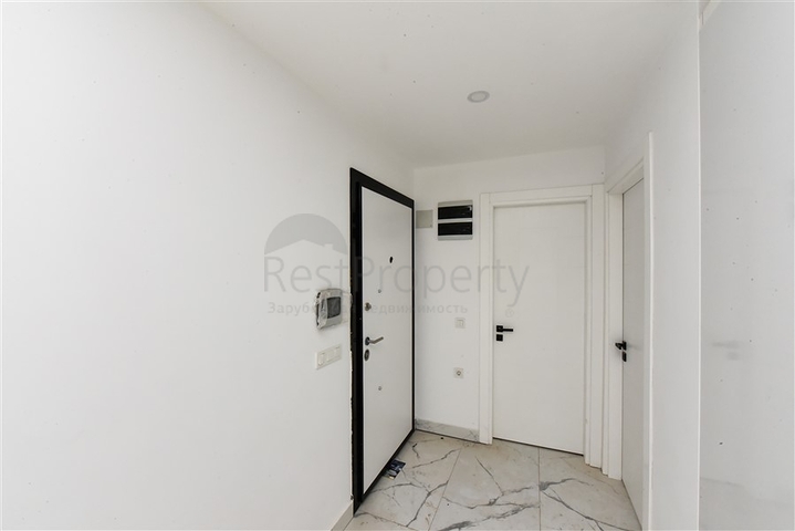 شقة 1+1 مطلة على الجبل والبحر في منطقة محمودلار شقة 1+1 مطلة على الجبل والبحر في منطقة محمودلار