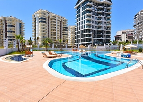 شقة 1+1 مطلة على الجبل والبحر في منطقة محمودلار شقة 1+1 مطلة على الجبل والبحر في منطقة محمودلار