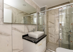 شقة 1+1 مطلة على الجبل والبحر في منطقة محمودلار شقة 1+1 مطلة على الجبل والبحر في منطقة محمودلار