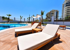 شقة 1+1 مطلة على الجبل والبحر في منطقة محمودلار شقة 1+1 مطلة على الجبل والبحر في منطقة محمودلار