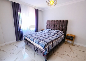 شقة فسيحة مفروشة في مجمع مع إطلالات على البحر والجبل شقة فسيحة مفروشة في مجمع مع إطلالات على البحر والجبل