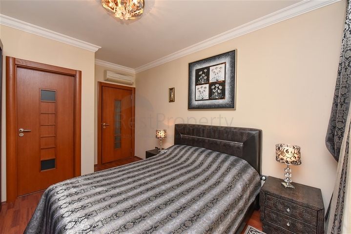 شقة 3+1 في مجمع على السطر الأول شقة 3+1 في مجمع على السطر الأول