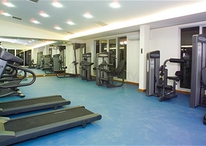 شقة 3+1 في مجمع على السطر الأول شقة 3+1 في مجمع على السطر الأول