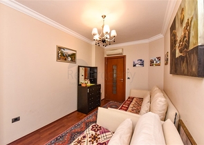 شقة 3+1 في مجمع على السطر الأول شقة 3+1 في مجمع على السطر الأول