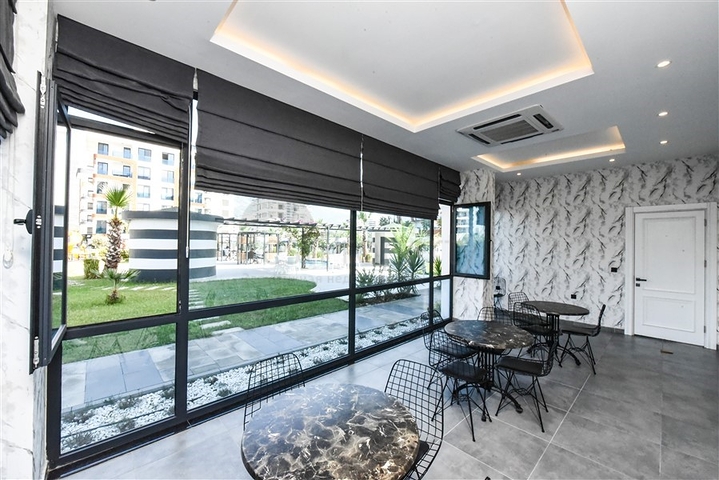 شقة 2 + 1 على الخط الأول في حي كيستل