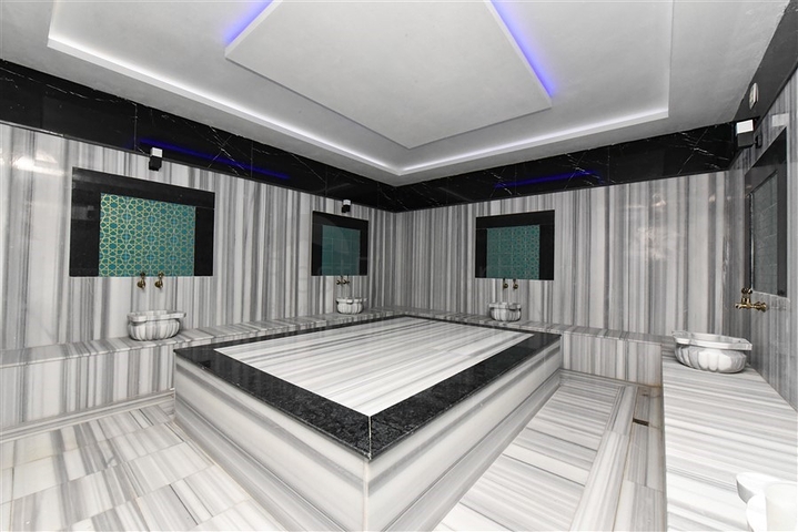 شقة 2 + 1 على الخط الأول في حي كيستل