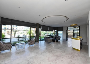 شقة 2 + 1 على الخط الأول في حي كيستل