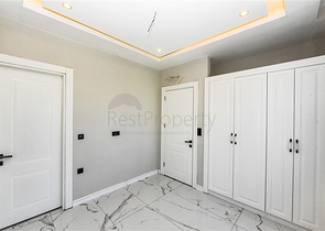 شقة 2 + 1 على الخط الأول في حي كيستل