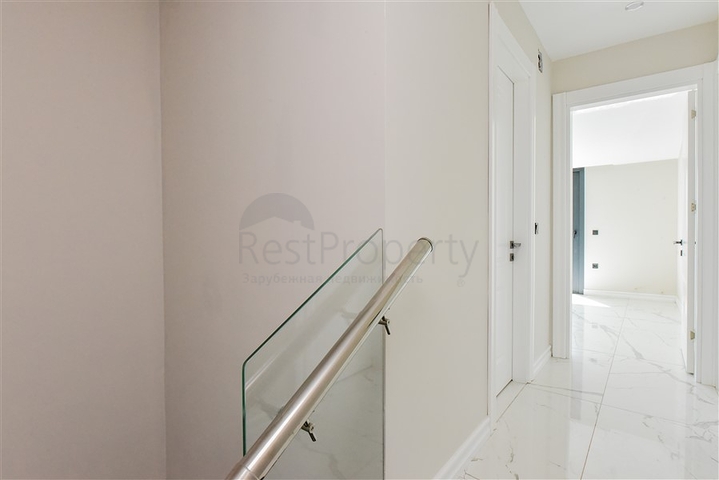 بنتهاوس 3 + 1 مع مطبخ منفصل على الساحل الأول في كيستيل