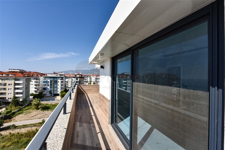 بنتهاوس 3 + 1 مع مطبخ منفصل على الساحل الأول في كيستيل