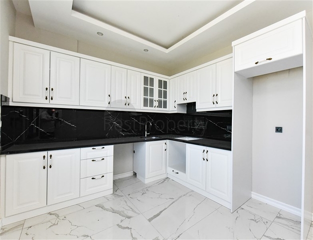 بنتهاوس 3 + 1 مع مطبخ منفصل على الساحل الأول في كيستيل