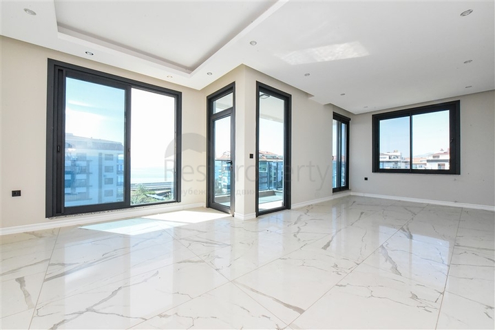 بنتهاوس 3 + 1 مع مطبخ منفصل على الساحل الأول في كيستيل