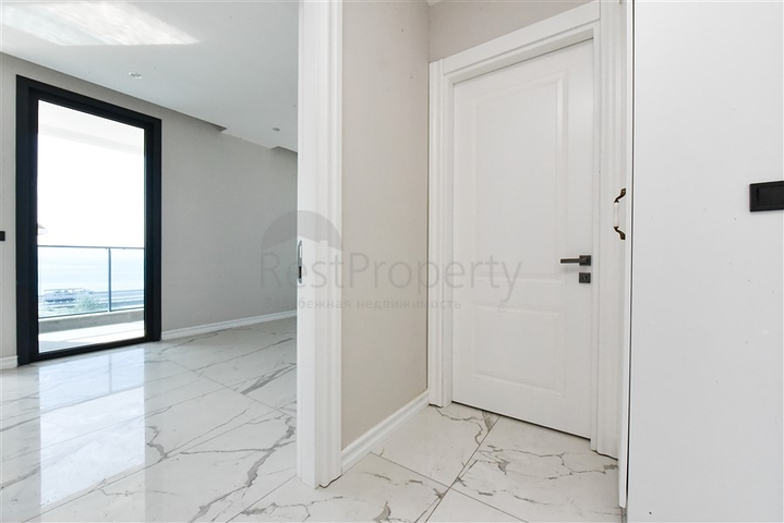 بنتهاوس 3 + 1 مع مطبخ منفصل على الساحل الأول في كيستيل