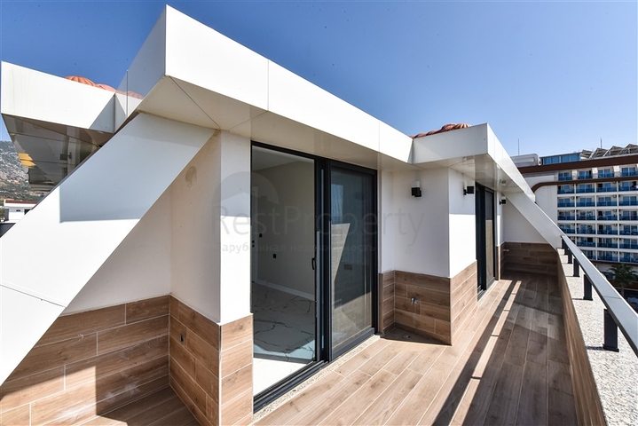 بنتهاوس 3 + 1 مع مطبخ منفصل على الساحل الأول في كيستيل