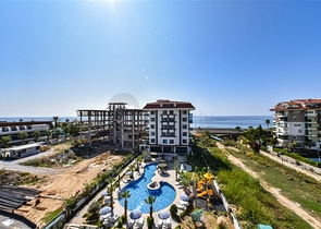 بنتهاوس 3 + 1 مع مطبخ منفصل على الساحل الأول في كيستيل