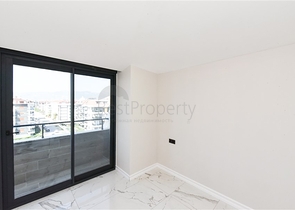 بنتهاوس 3 + 1 مع مطبخ منفصل على الساحل الأول في كيستيل