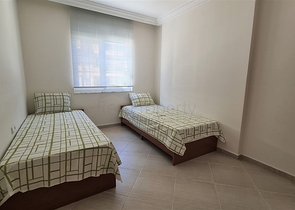 بنتهاوس 4 + 1 مطلة على البحر في وسط ألانيا بنتهاوس 4 + 1 مطلة على البحر في وسط ألانيا