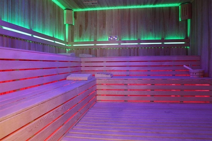 شقة فسيحة من غرفتي نوم مع شرفة كبيرة وإطلالة على البحر شقة فسيحة من غرفتي نوم مع شرفة كبيرة وإطلالة على البحر