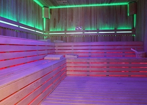 شقة فسيحة من غرفتي نوم مع شرفة كبيرة وإطلالة على البحر شقة فسيحة من غرفتي نوم مع شرفة كبيرة وإطلالة على البحر