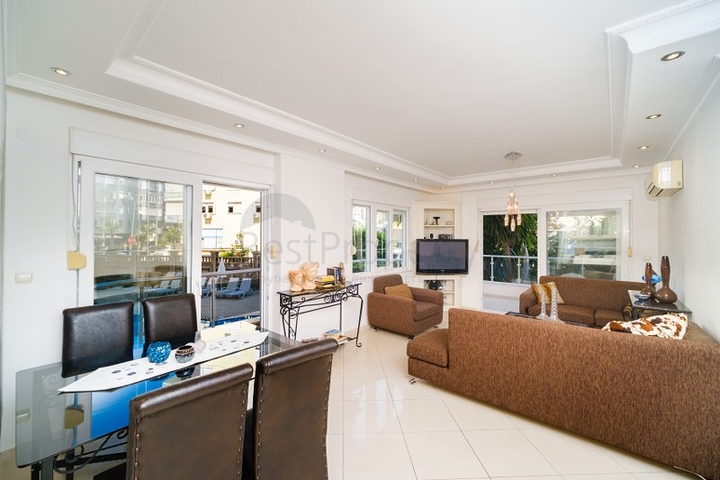 شقة فسيحة 3 + 1 في وسط ألانيا شقة فسيحة 3 + 1 في وسط ألانيا