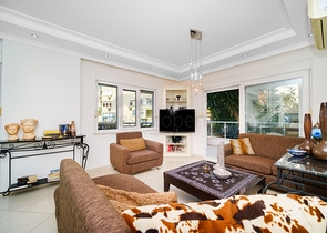 شقة فسيحة 3 + 1 في وسط ألانيا شقة فسيحة 3 + 1 في وسط ألانيا