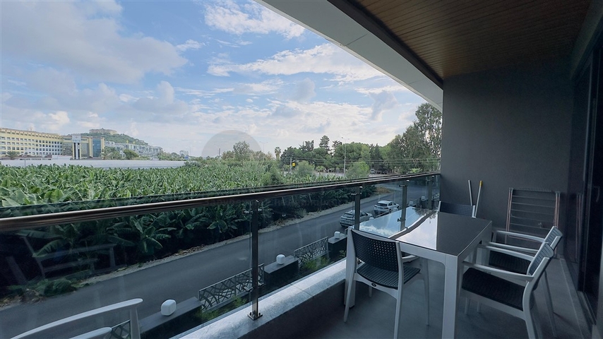 شقة 1+1 على الساحل الأول في كارجيجاك