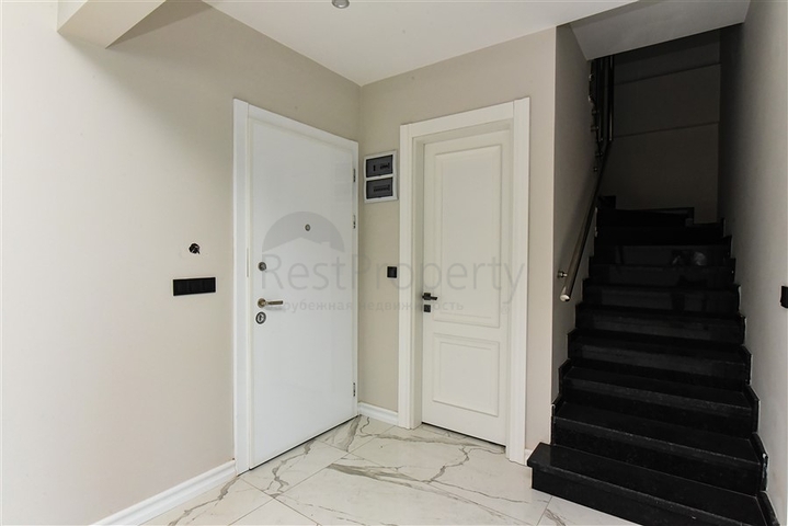  3 + 1 بنتهاوس مطلة على البحر