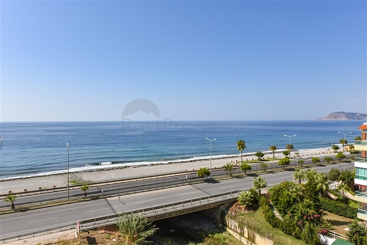  3 + 1 بنتهاوس مطلة على البحر