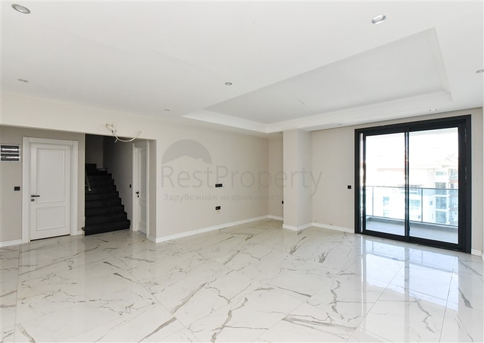  3 + 1 بنتهاوس مطلة على البحر