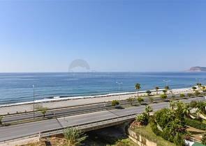  3 + 1 بنتهاوس مطلة على البحر