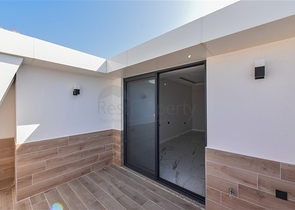  3 + 1 بنتهاوس مطلة على البحر