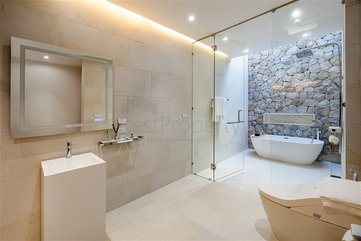 فيلات فاخرة حديثة مع مسبح في فوكيت 