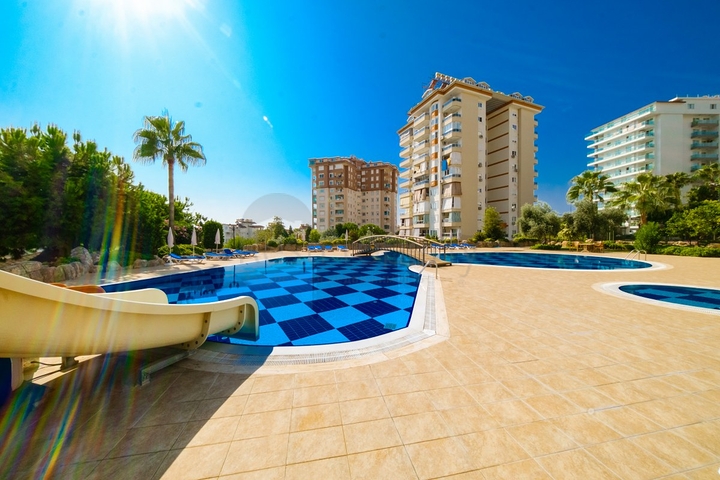 بنتهاوس 4+1 مطل على البحر في سيكجيلي