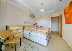 بنتهاوس 4+1 مطل على البحر في سيكجيلي