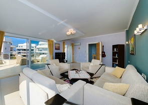 بنتهاوس 4+1 مطل على البحر في سيكجيلي