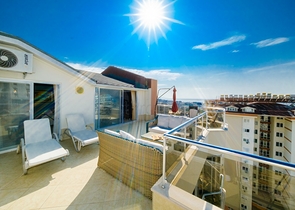 بنتهاوس 4+1 مطل على البحر في سيكجيلي