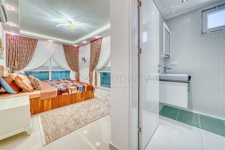 فيلا في منطقة النخبة في ألانيا