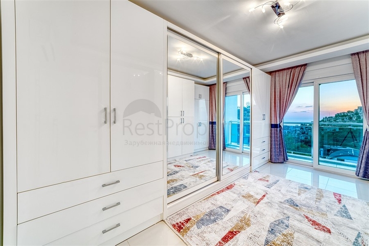 فيلا في منطقة النخبة في ألانيا