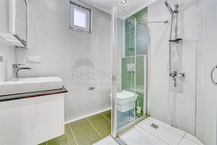 فيلا في منطقة النخبة في ألانيا