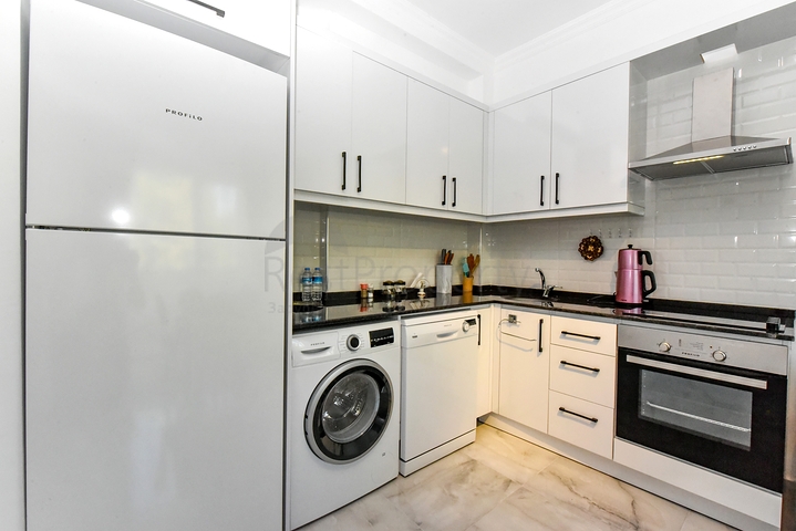 شقة مريحة في أفسالار