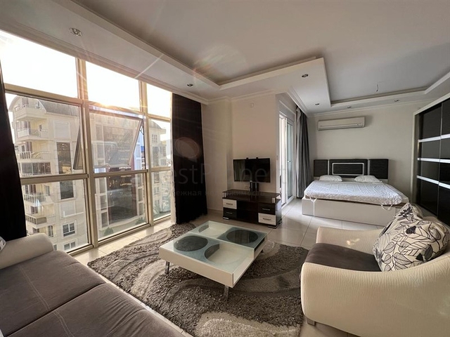 شقة في واحدة من أفضل المساكن في أفسالار مساحة 700 متر من البحر