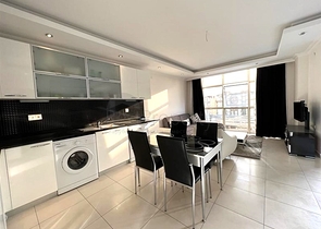 شقة في واحدة من أفضل المساكن في أفسالار مساحة 700 متر من البحر