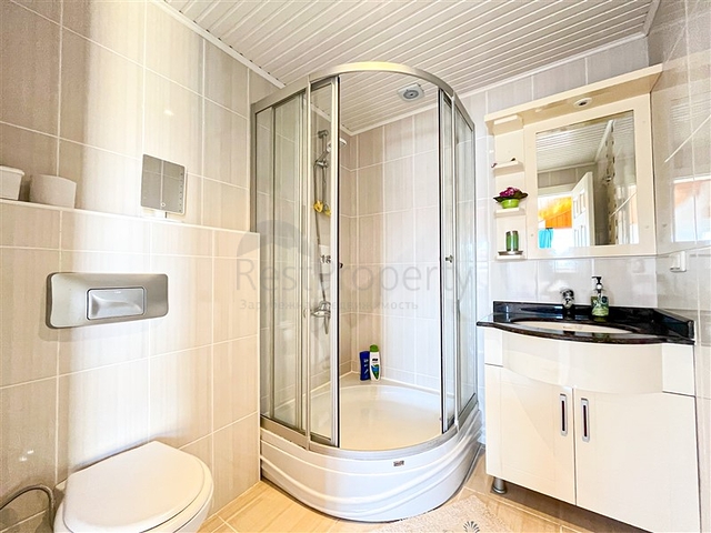 شقة فسيحة مع موقع مناسب في منطقة أوبا شقة فسيحة مع موقع مناسب في منطقة أوبا