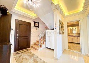 شقة فسيحة مع موقع مناسب في منطقة أوبا شقة فسيحة مع موقع مناسب في منطقة أوبا