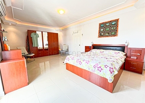 شقة فسيحة مع موقع مناسب في منطقة أوبا شقة فسيحة مع موقع مناسب في منطقة أوبا