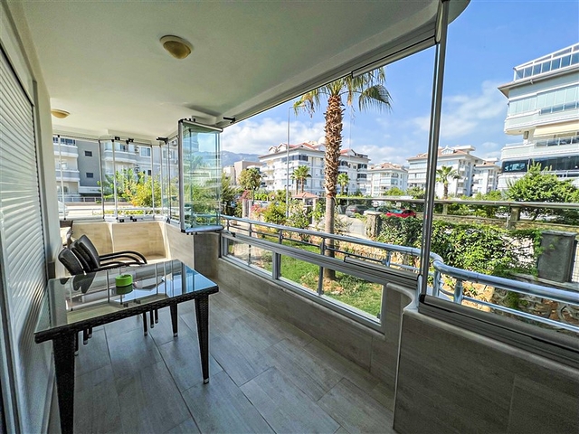 شقة مفروشة 2 + 1 في منطقة أوبا