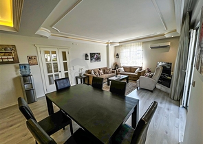 شقة مفروشة 2 + 1 في منطقة أوبا