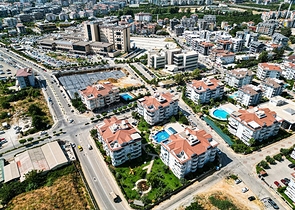 شقة مفروشة 2 + 1 في منطقة أوبا