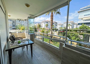 شقة مفروشة 2 + 1 في منطقة أوبا